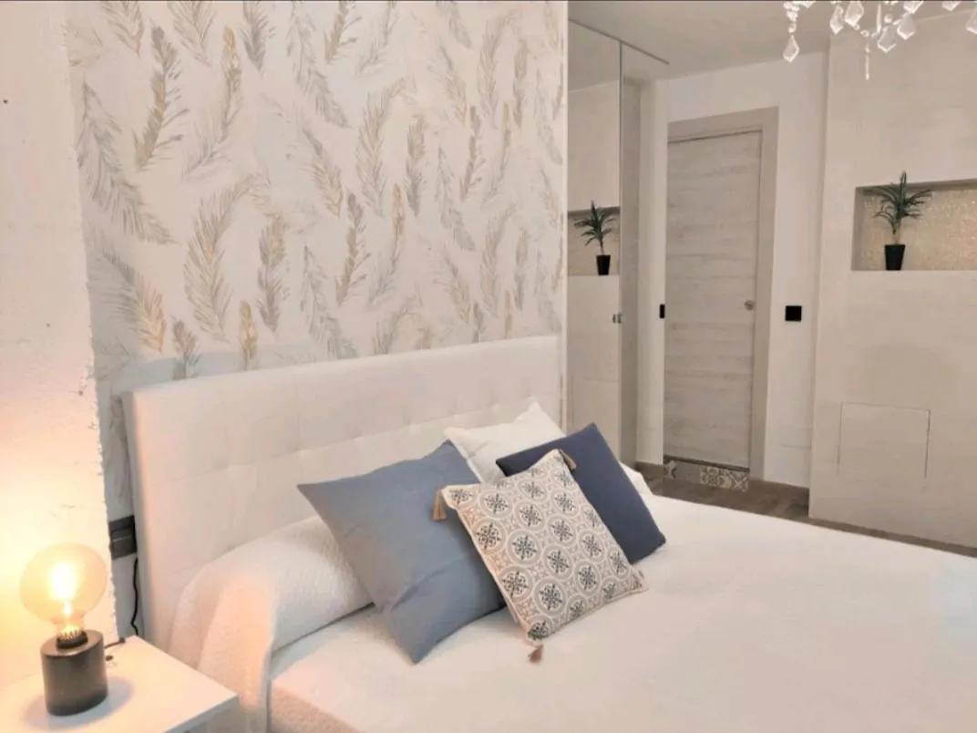 Suite Haus Vargas Santander Aparthotel